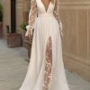 41DfTMUDU7L.jpg Long Sleeves Wedding Dresses for Bride Lace Chiffon A Line Long Beach Bridal Dress for Women